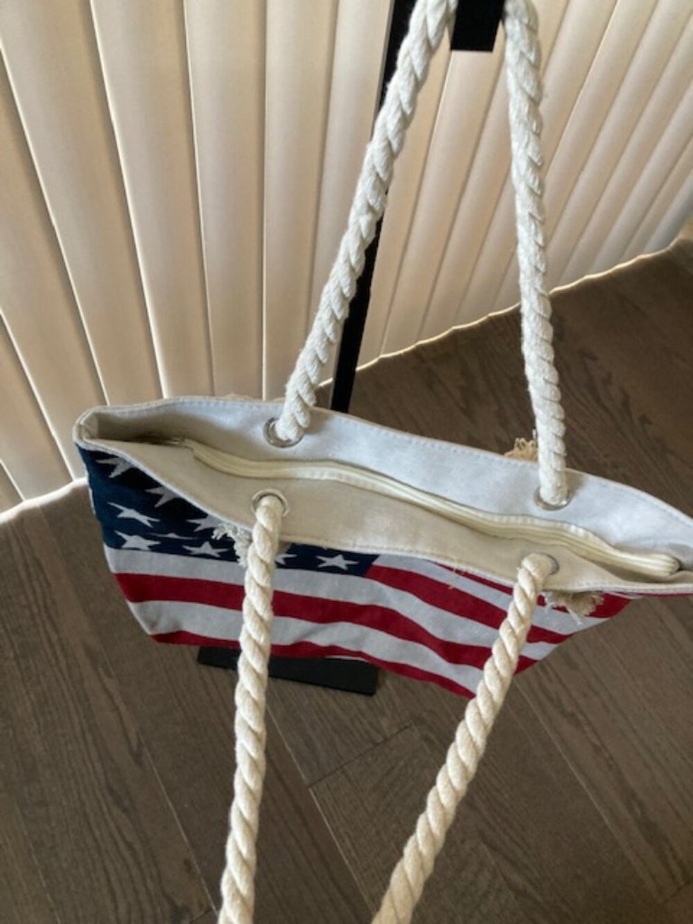 Flag Tote - Picture 2 of 4